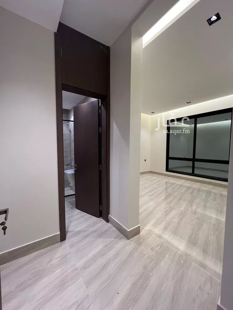 فيلا للبيع في شارع محمد بن سلمان , حي الرمال, مدينة الرياض, منطقة الرياض صورة 3