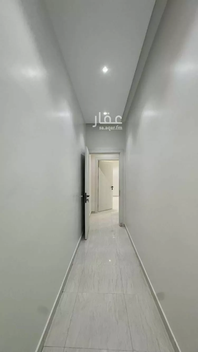 Floor for Sale in Al Majmaah King Abdullah 18