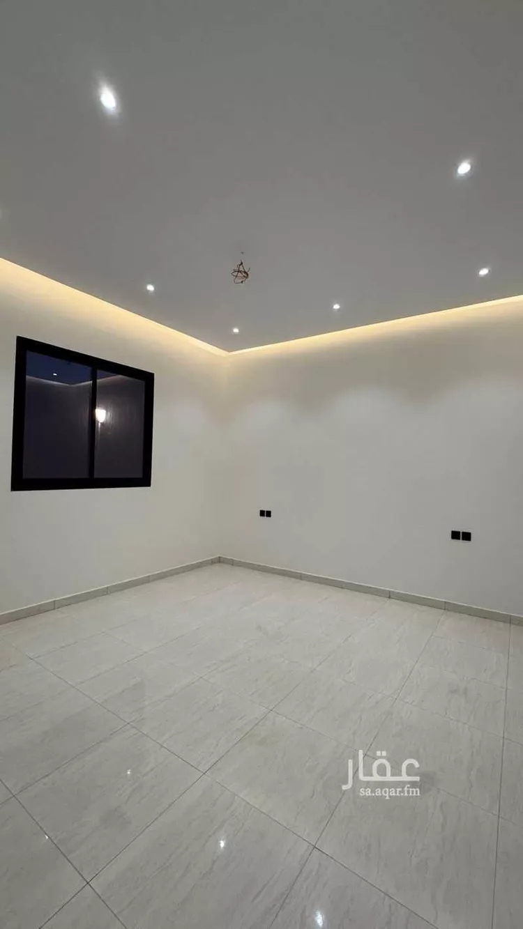 Floor for Sale in Al Majmaah King Abdullah 15