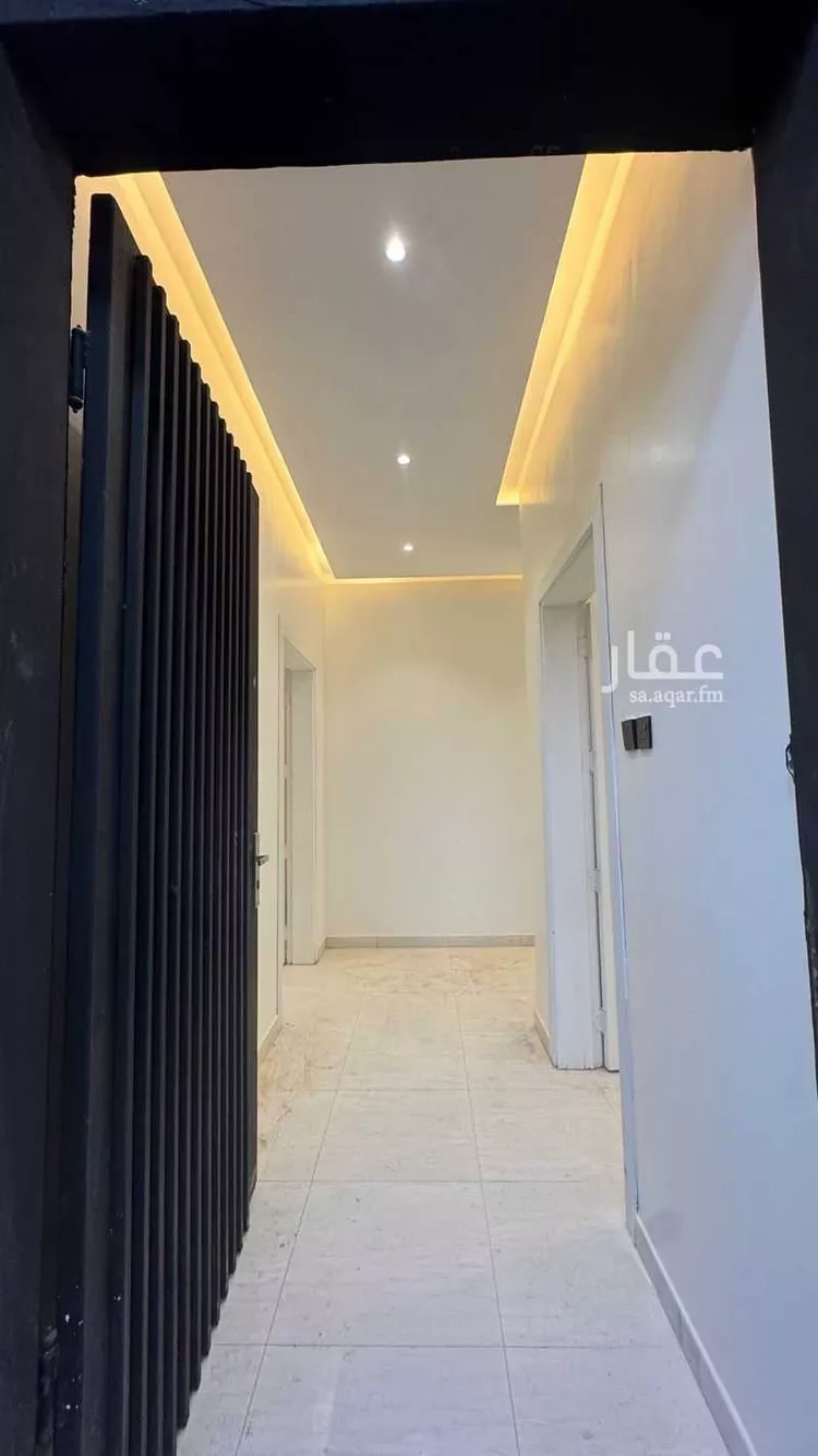 Floor for Sale in Al Majmaah King Abdullah 8