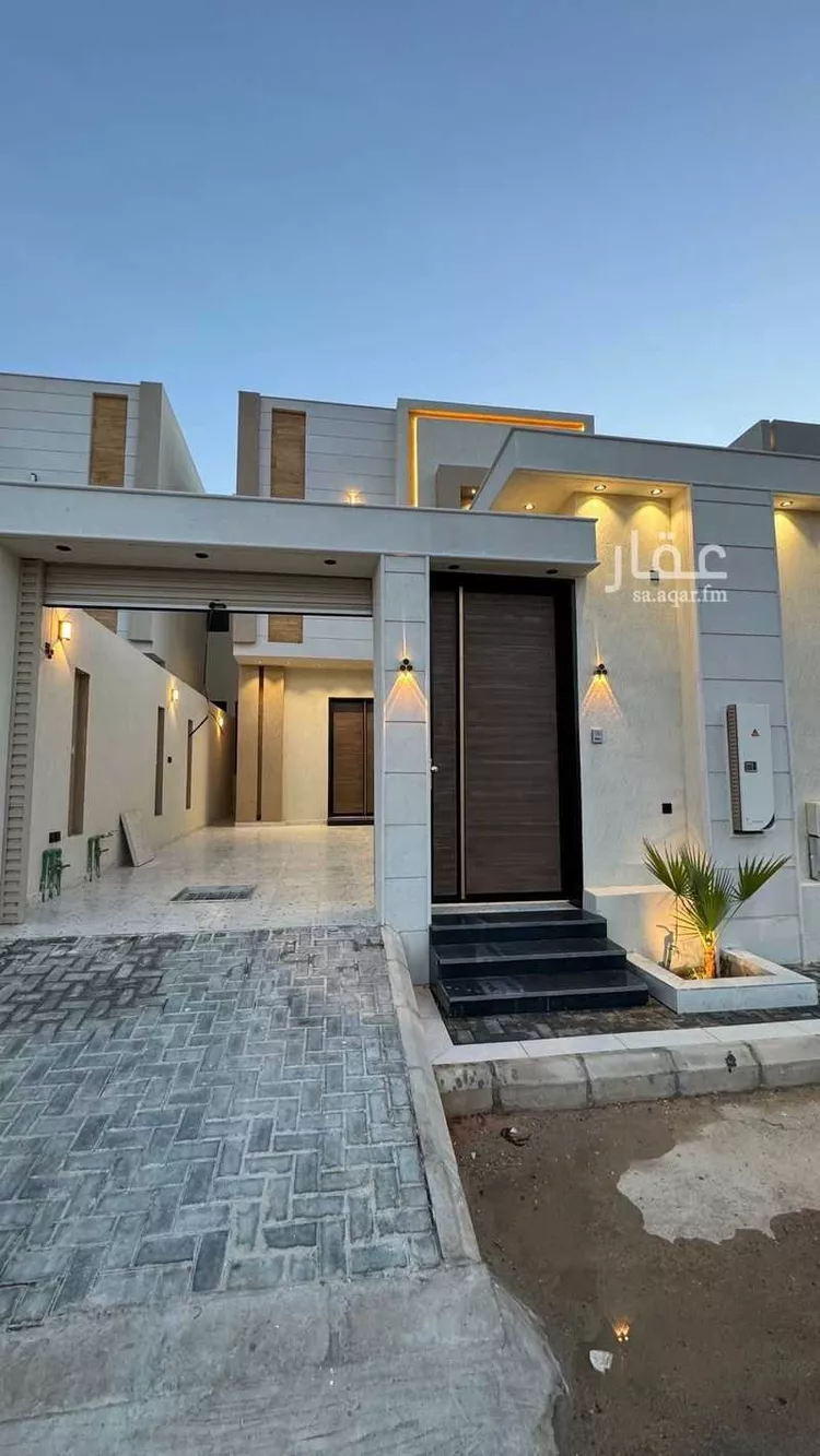 فيلا للبيع في شارع ابن حامد, حي الملك عبدالله, مدينة المجمعة, منطقة الرياض صورة 3