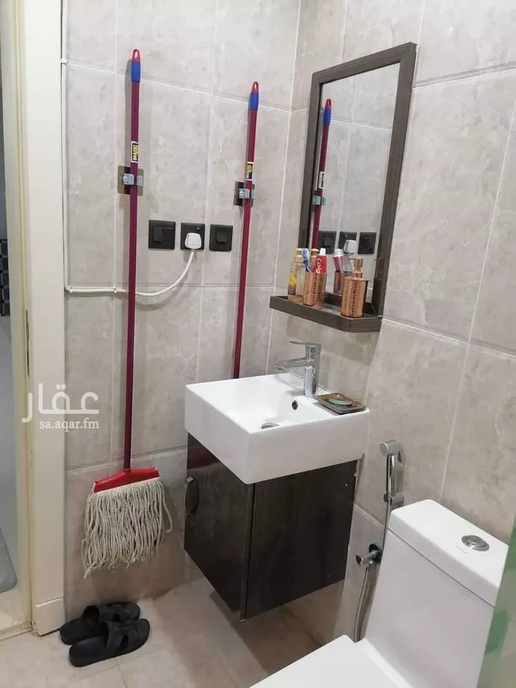 شقة للإيجار في شارع عبدالله الخزرجي, حي العارض, مدينة الرياض, منطقة الرياض 16