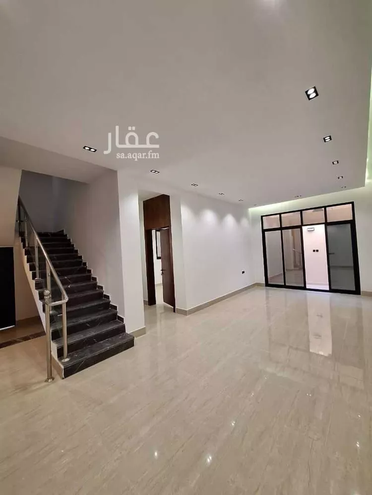 فيلا للبيع في شارع أبي محمد بن الزوال, حي العريجاء الغربي, مدينة الرياض, منطقة الرياض صورة 3