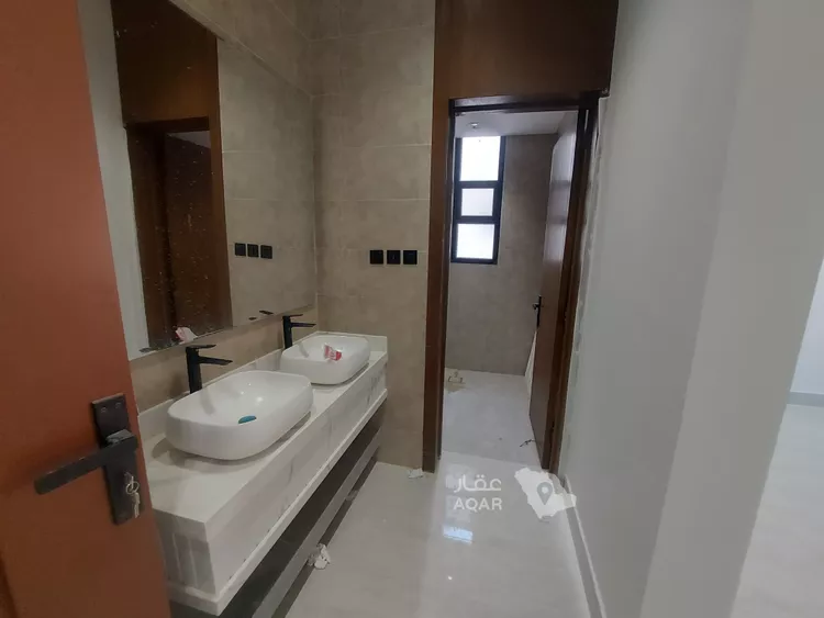 Floor for Sale in Riyadh Tuwaiq صورة 2