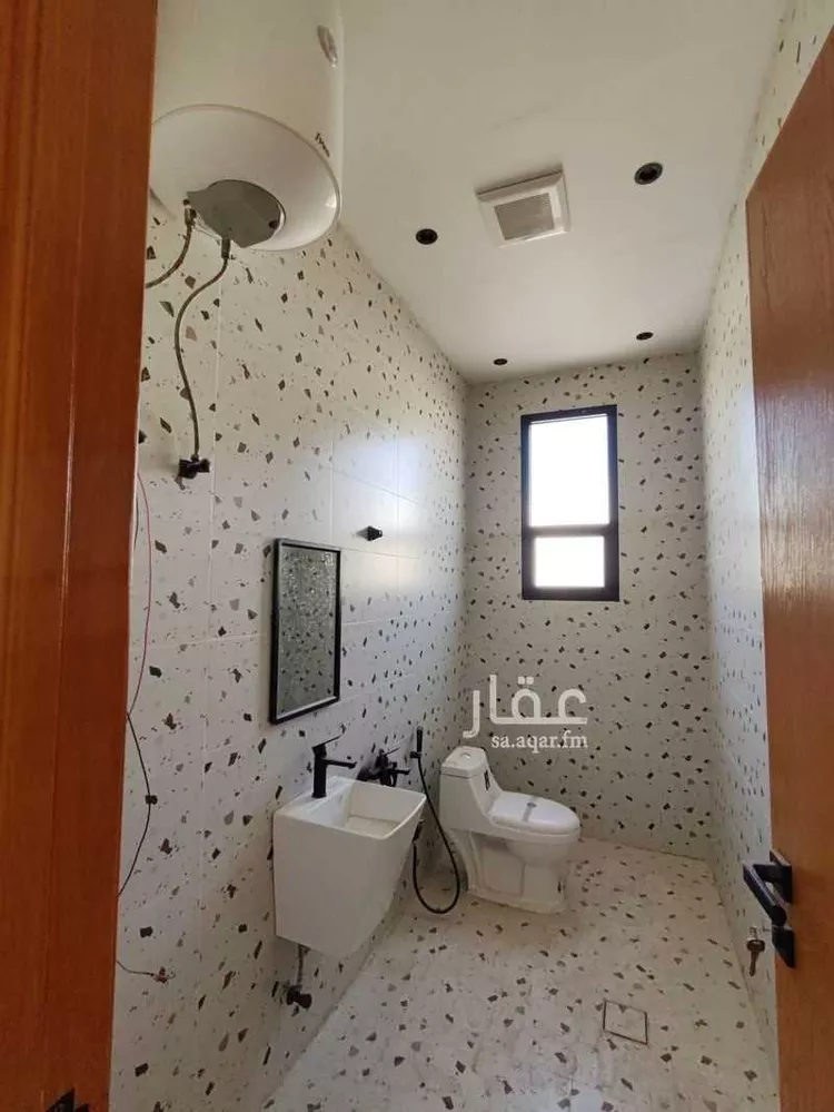 دور للبيع في شارع رباح بن أبي معروف, حي طويق, مدينة الرياض, منطقة الرياض صورة 4
