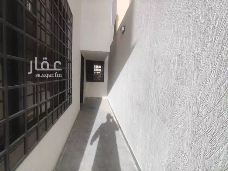 دور للبيع في شارع فضيلة الشيخ أحمد عزت, حي طويق, مدينة الرياض, منطقة الرياض 9