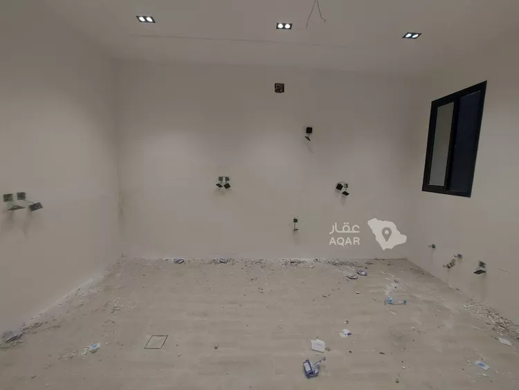 Floor for Sale in Riyadh Tuwaiq 6