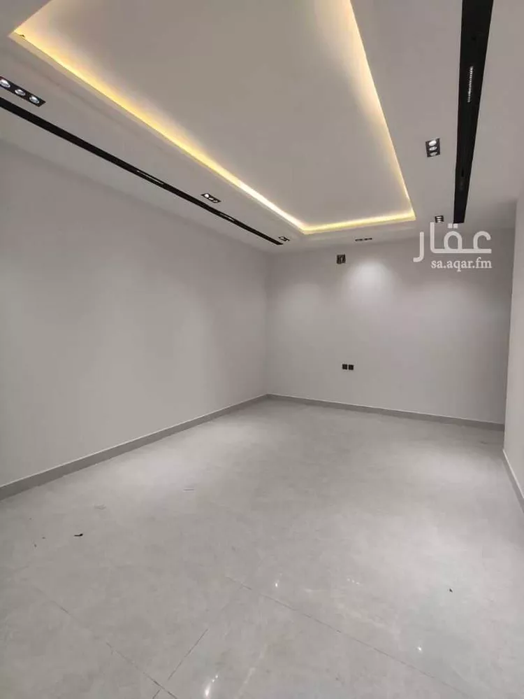 فيلا للبيع في شارع محمد بن المحدث, حي بدر, مدينة الرياض, منطقة الرياض صورة 4