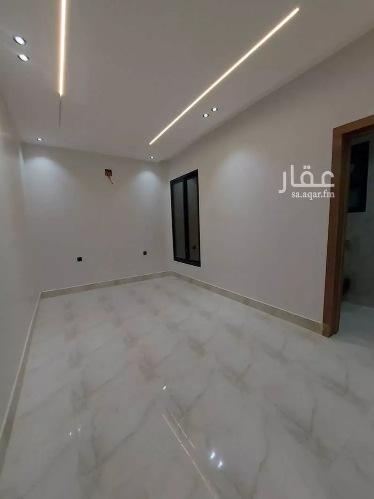 دور للبيع في شارع حسين بن سعيد المنوفي, حي طويق, مدينة الرياض, منطقة الرياض 9