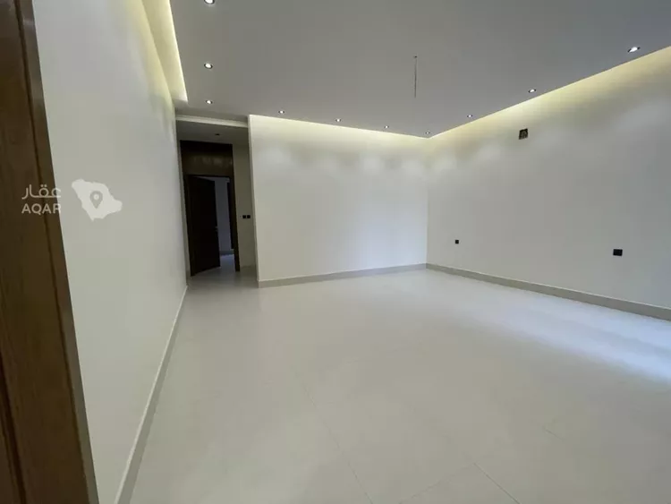 Floor for Sale in Riyadh Tuwaiq 11