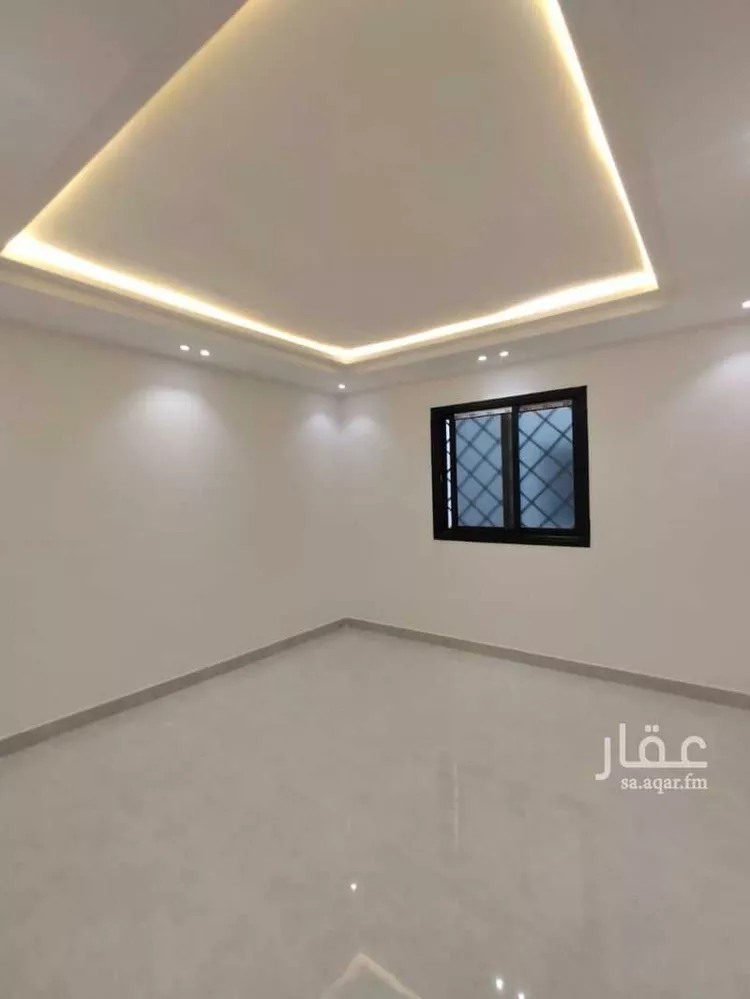 فيلا للبيع في شارع محمد بن المحدث, حي بدر, مدينة الرياض, منطقة الرياض صورة 3