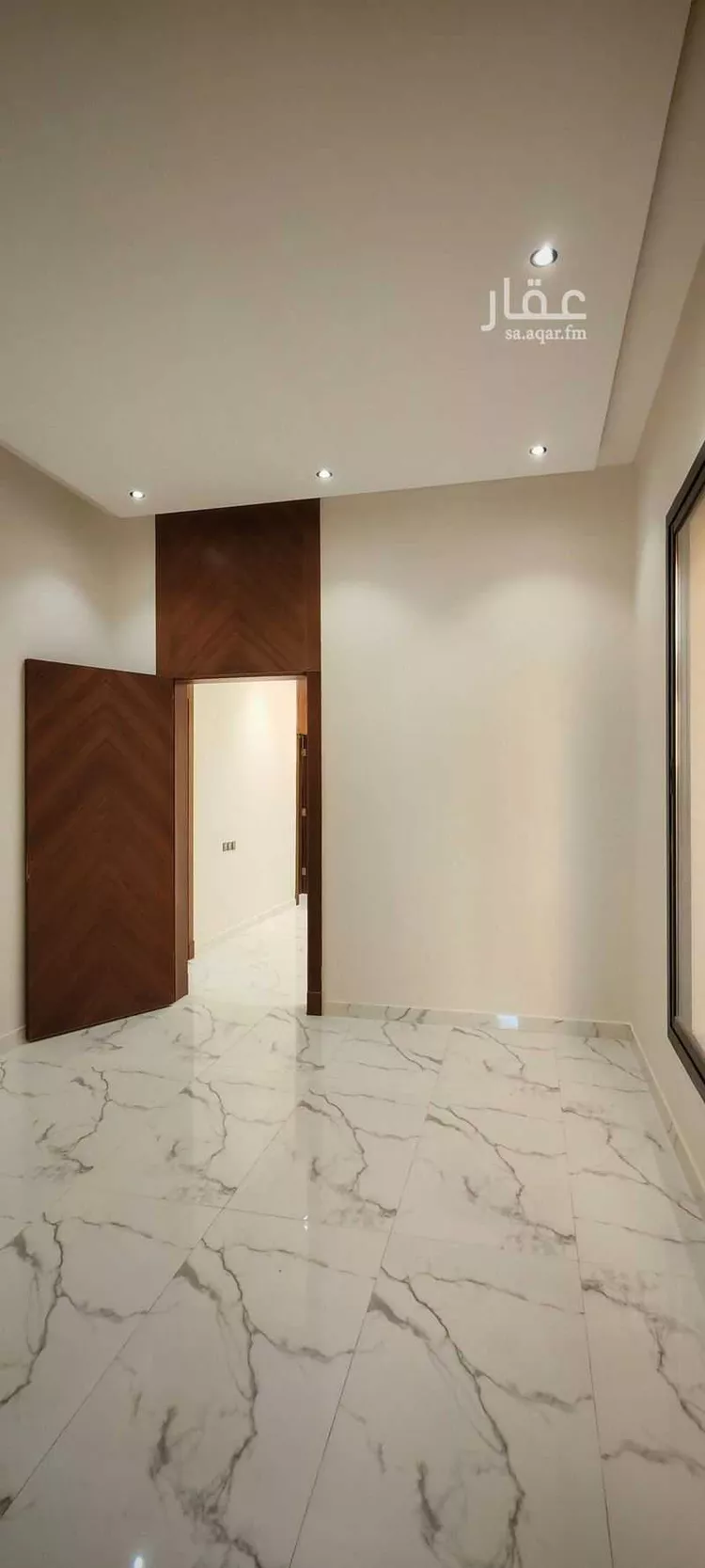 Floor for Sale in Riyadh Tuwaiq 11