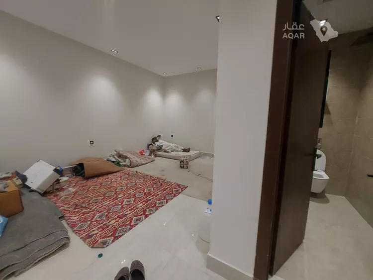 دور للبيع في شارع دحية بن خليفة الكلبي, حي طويق, مدينة الرياض, منطقة الرياض 2