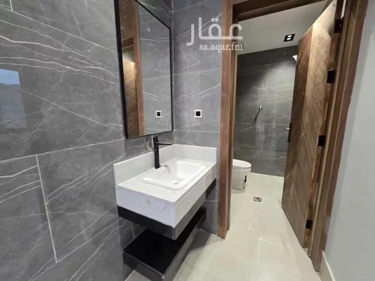 فيلا للبيع في شارع ابن سيده اللغوي, حي عكاظ, مدينة الرياض, منطقة الرياض صورة 3
