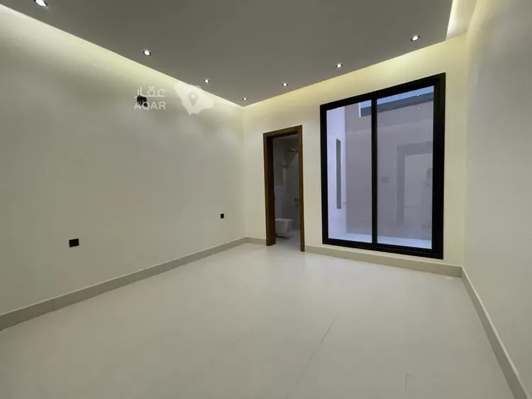 Floor for Sale in Riyadh Tuwaiq 4