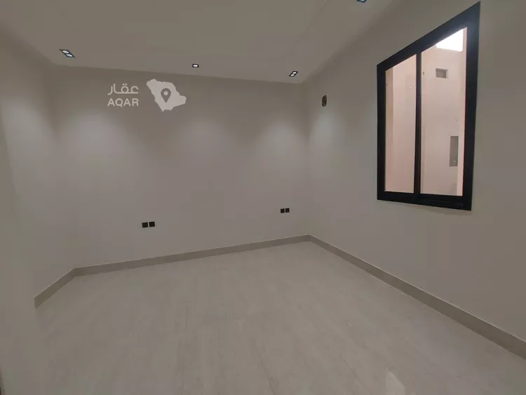 Floor for Sale in Riyadh Tuwaiq 8