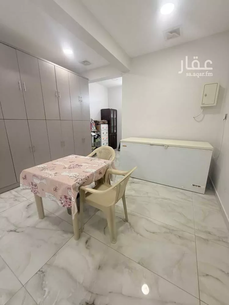 فيلا للبيع في شارع عروة ابن الزبير الاسدي, حي المنتزة, مدينة عيون الجواء, منطقة القصيم 8