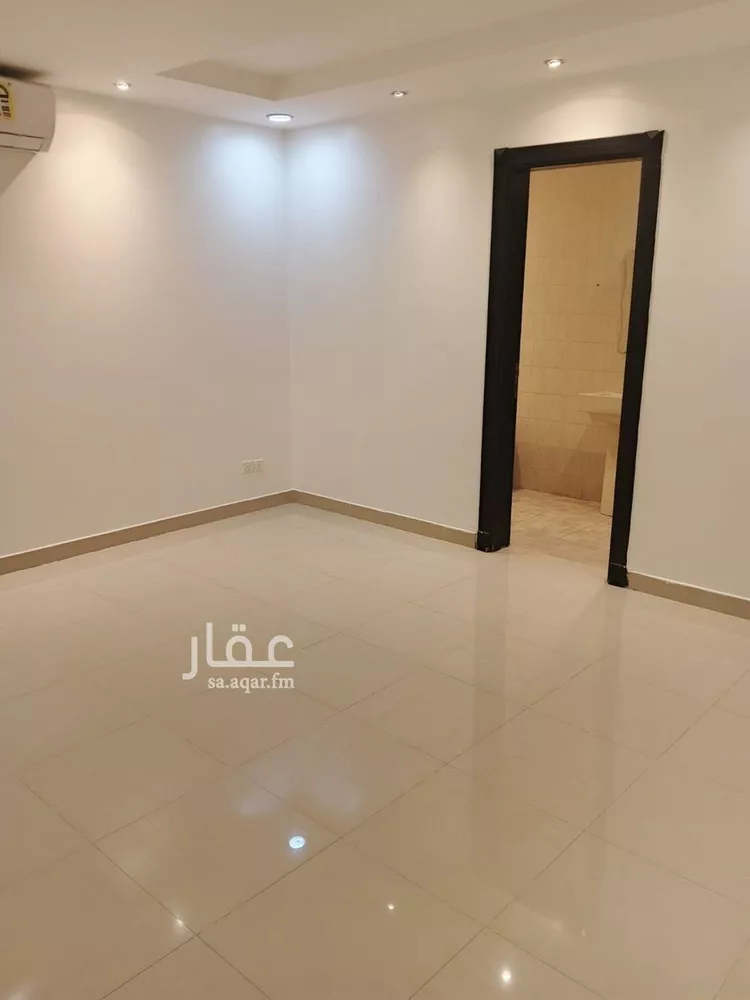 شقة للإيجار في شارع رقم 272, حي الياسمين, مدينة الرياض, منطقة الرياض صورة 2