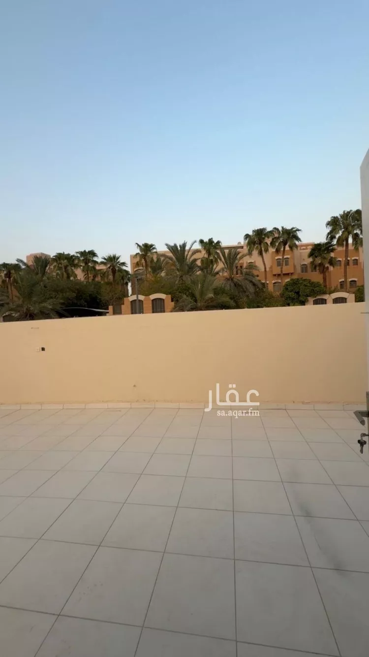 Floor for Rent in Riyadh At Taawon