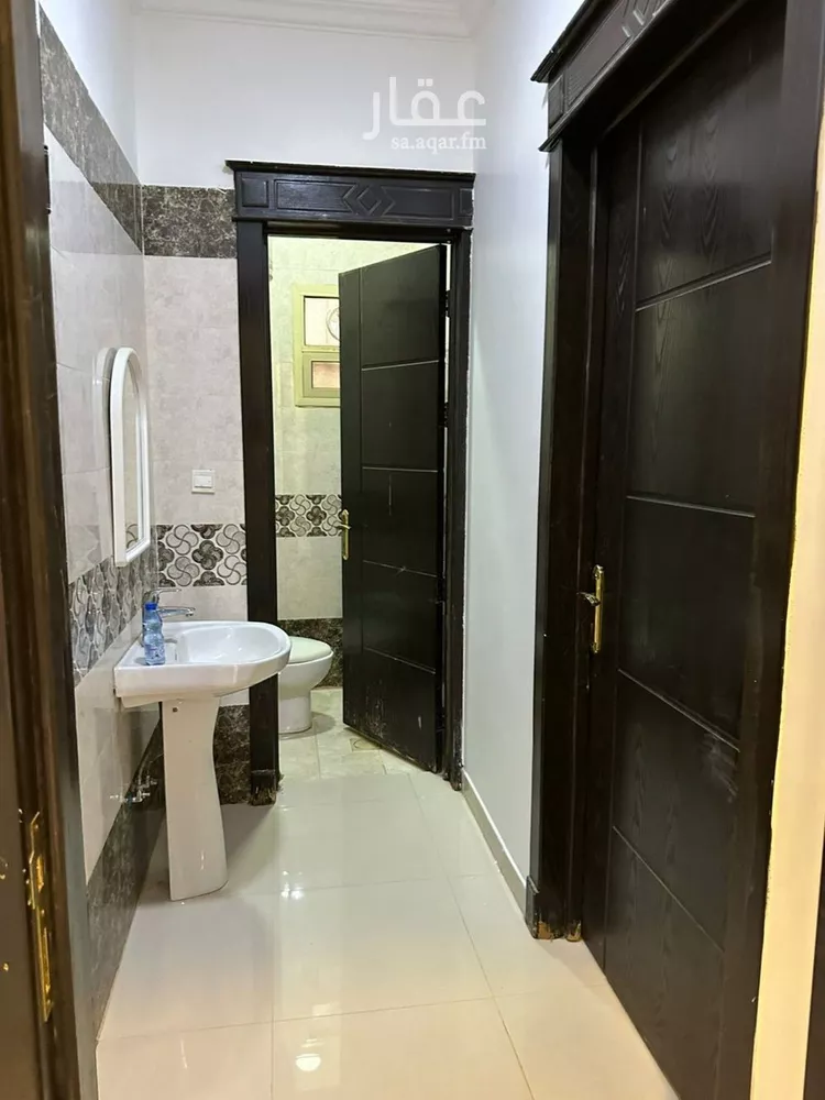 فيلا للبيع في شارع أم الحياء البغدادية, حي العارض, مدينة الرياض, منطقة الرياض صورة 4