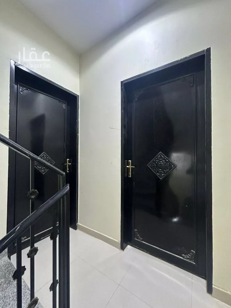 فيلا للبيع في شارع أم الحياء البغدادية, حي العارض, مدينة الرياض, منطقة الرياض صورة 2