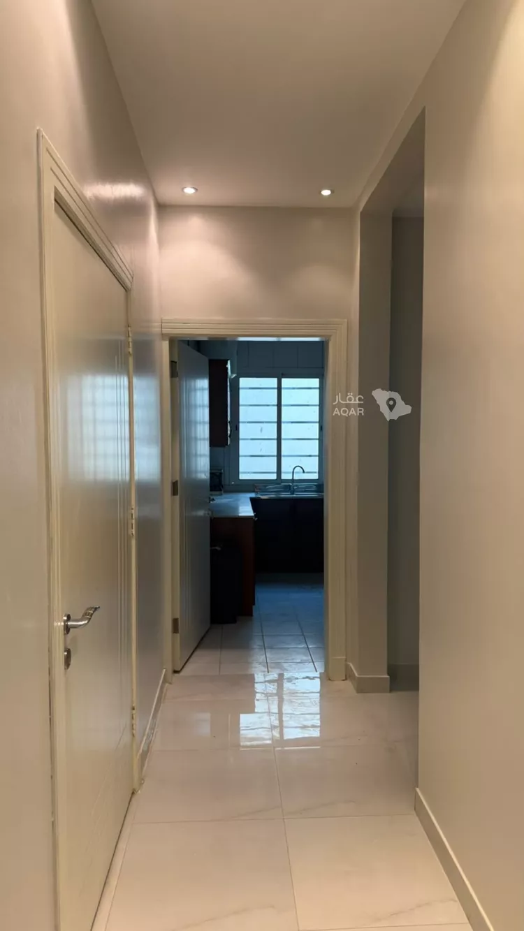 شقة للإيجار في شارع أبي عبدالله الجيلاني, حي العارض, مدينة الرياض, منطقة الرياض 8