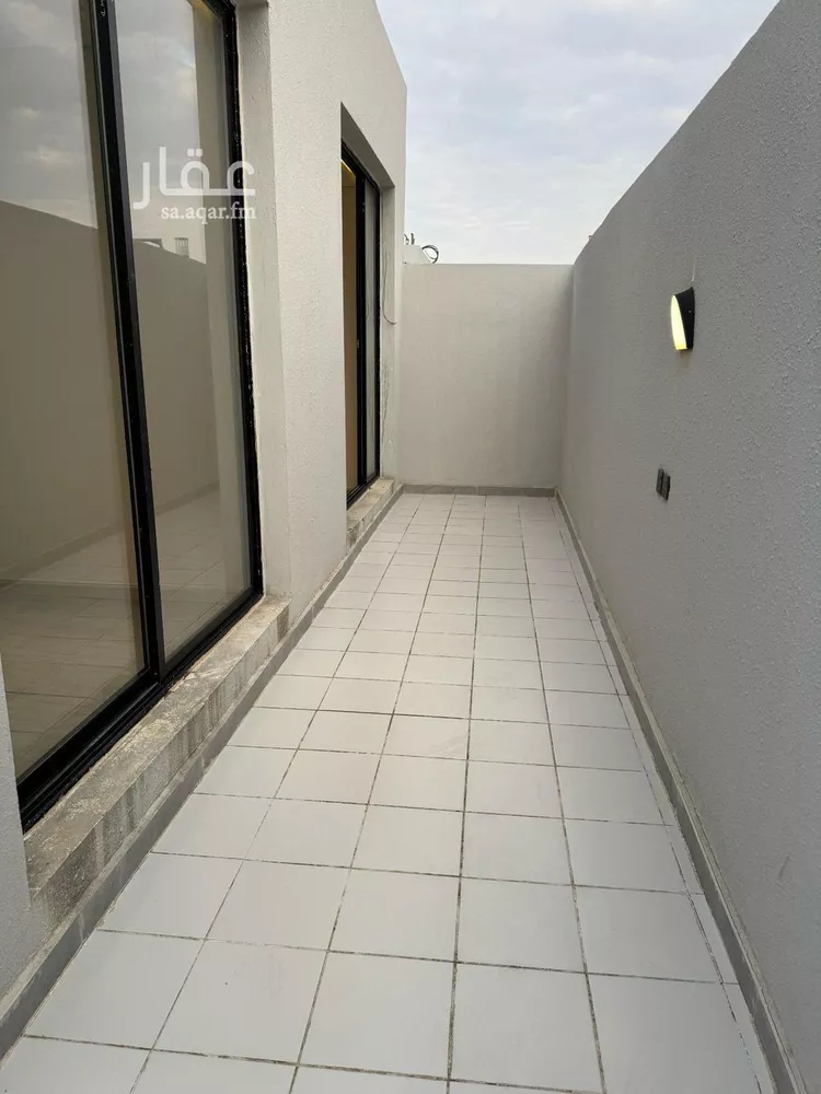 شقة للبيع في شارع يزيد بن مزيد الشيباني, حي الرمال, مدينة الرياض, منطقة الرياض صورة 2