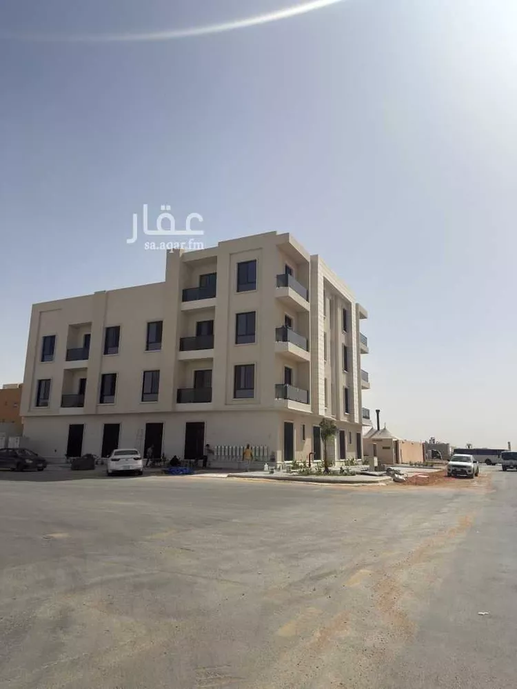 عمارة للبيع في شارع داود الشاذلي, حي الرمال, مدينة الرياض, منطقة الرياض صورة 4