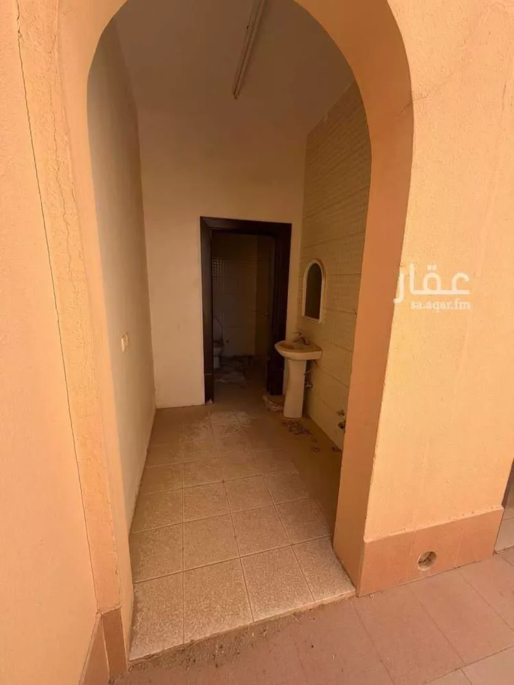 فيلا للبيع في شارع شهيد الدين ثم الوطن محمد يحيى محمد الب, حي العارض, مدينة الرياض, منطقة الرياض صورة 2