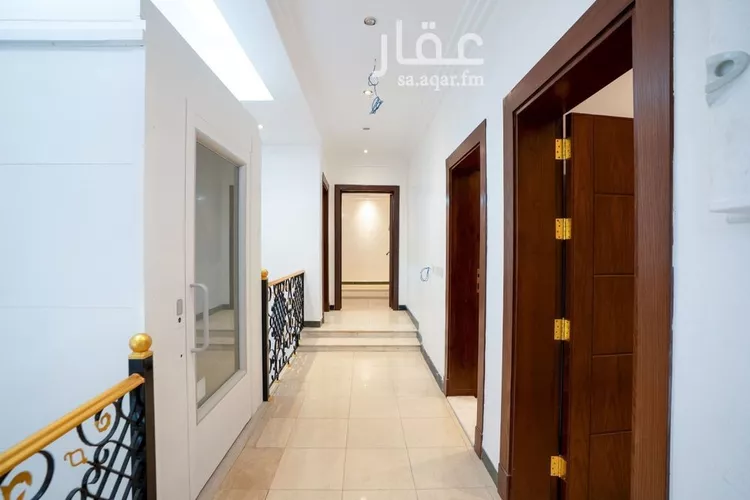 فيلا للبيع في شارع بحور الشعراء, حي الخالدية, مدينة جدة, منطقة مكة المكرمة 6