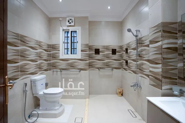 فيلا للبيع في شارع بحور الشعراء, حي الخالدية, مدينة جدة, منطقة مكة المكرمة 17
