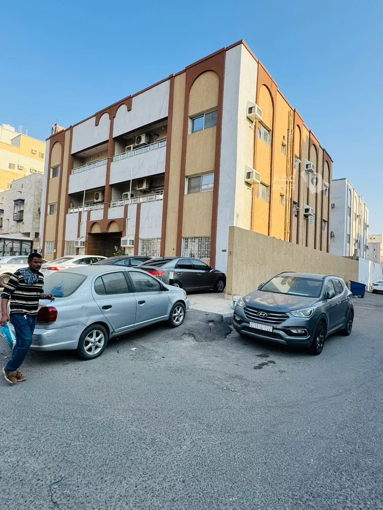 عمارة للبيع في شارع عثمان بن ربيعه, حي البوادي, مدينة جدة, منطقة مكة المكرمة 5
