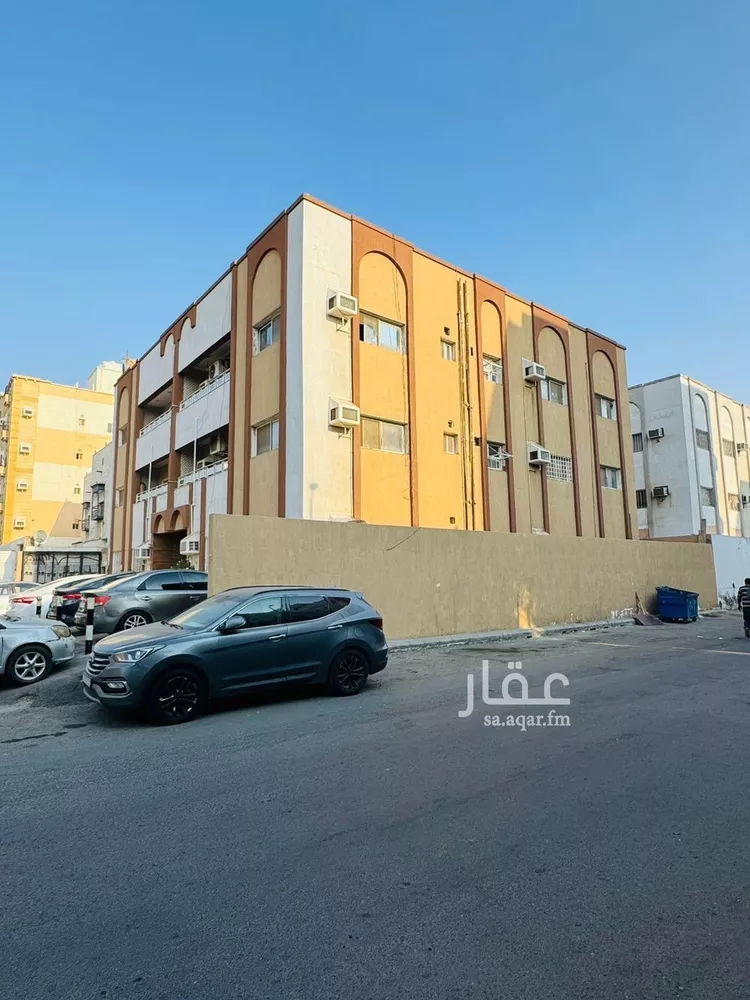 عمارة للبيع في شارع عثمان بن ربيعه, حي البوادي, مدينة جدة, منطقة مكة المكرمة