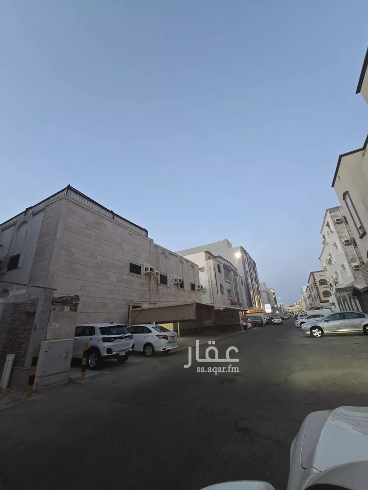 عمارة للبيع في شارع الرزيزه, حي النزهة, مدينة جدة, منطقة مكة المكرمة صورة 2