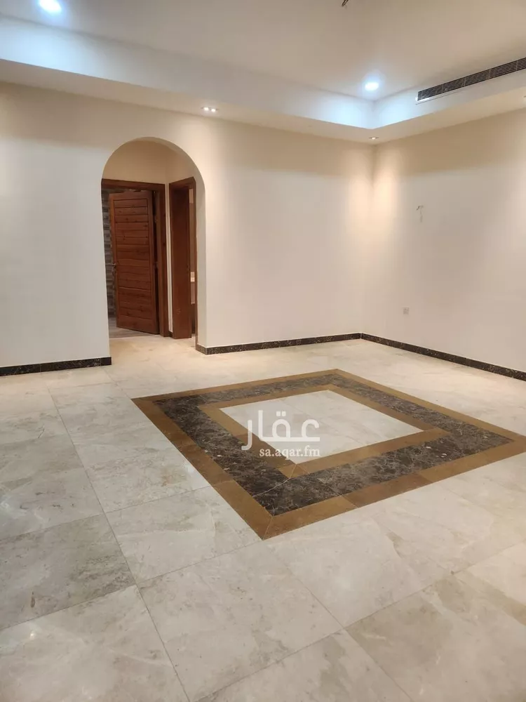 فيلا للإيجار في شارع حبيبه بنت قيس, حي الزهراء, مدينة جدة, منطقة مكة المكرمة صورة 4