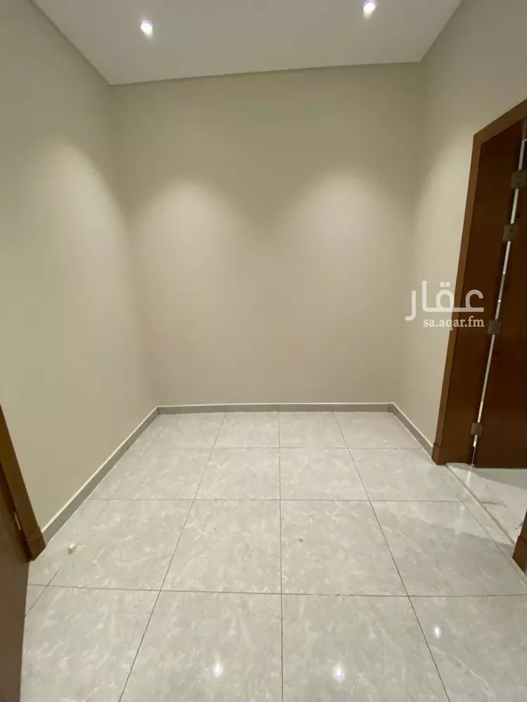 شقة للإيجار في شارع رماح, حي الورود, مدينة جدة, منطقة مكة المكرمة صورة 2