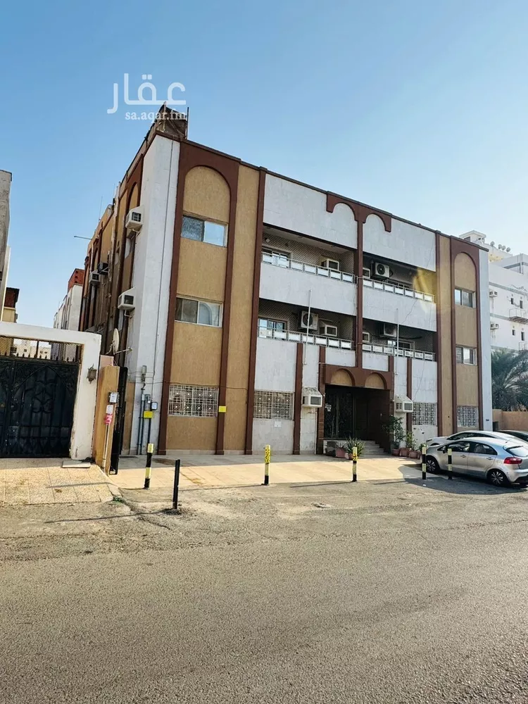 Building for Sale in Jeddah Al Bawadi صورة 4