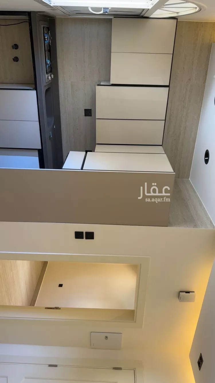 شقة للإيجار في شارع حسين سرحان, حي الروضة, مدينة جدة, منطقة مكة المكرمة صورة 2