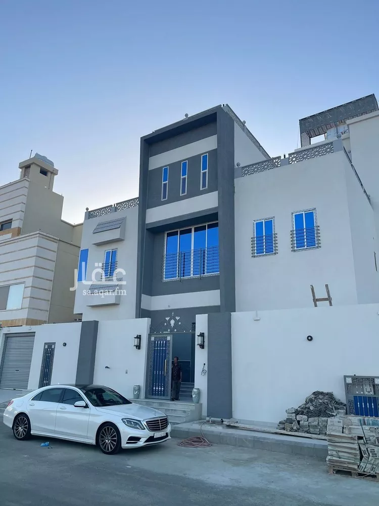 فيلا للبيع في شارع أبو يوسف بن مطرف, حي اللؤلؤ, مدينة جدة, منطقة مكة المكرمة