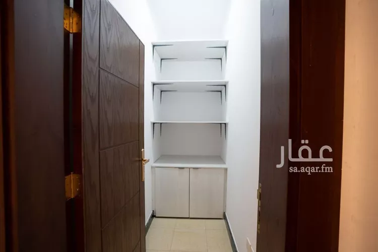 فيلا للبيع في شارع بحور الشعراء, حي الخالدية, مدينة جدة, منطقة مكة المكرمة صورة 5