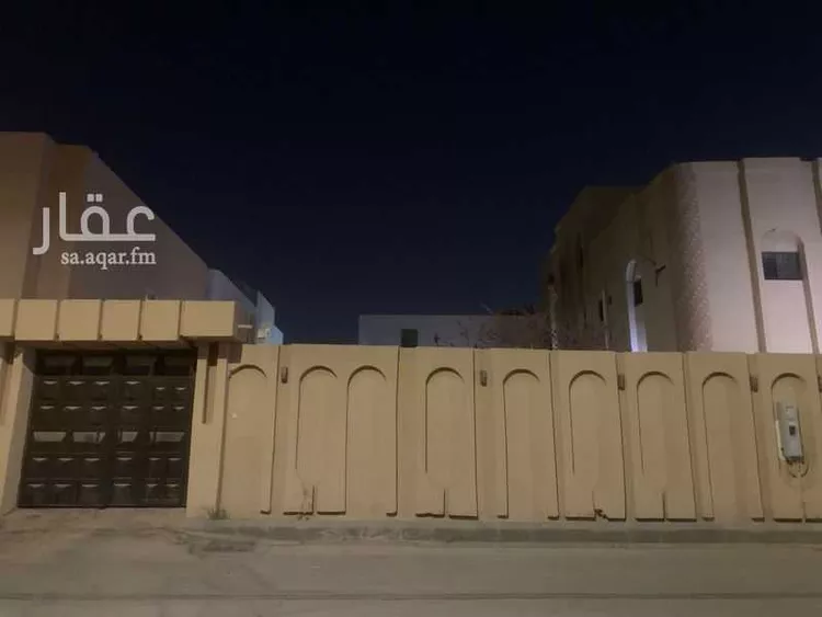 عمارة للبيع في شارع زر بن حبيش, حي الأمن, مدينة بريدة, منطقة القصيم