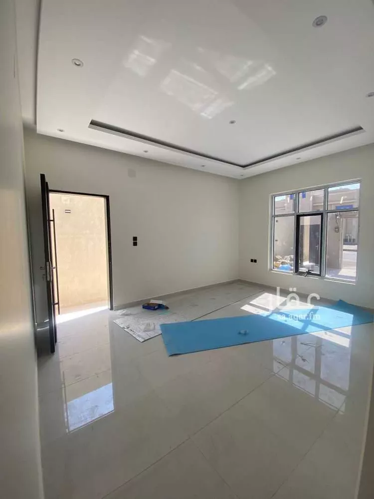 دور للبيع في شارع عنيزة, حي النخيل, مدينة بريدة, منطقة القصيم صورة 3