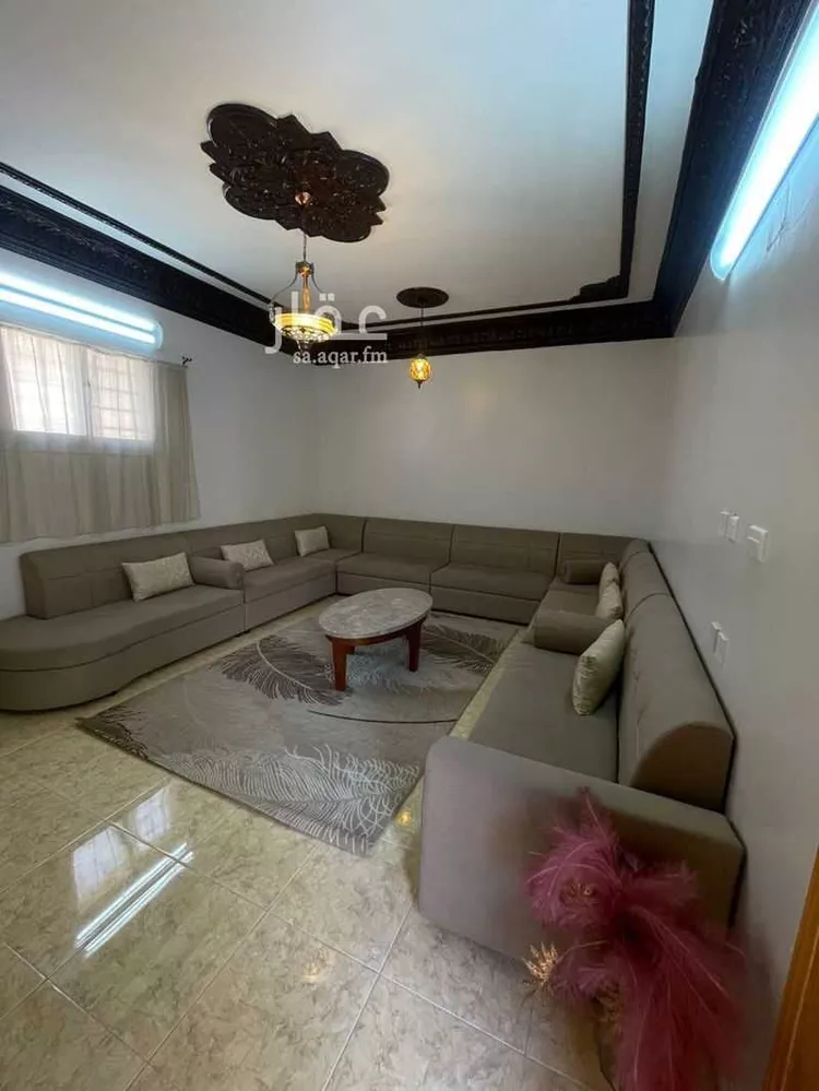 فيلا للبيع في شارع رشيد الدين الصوري, حي الموطا, مدينة بريدة, منطقة القصيم صورة 3