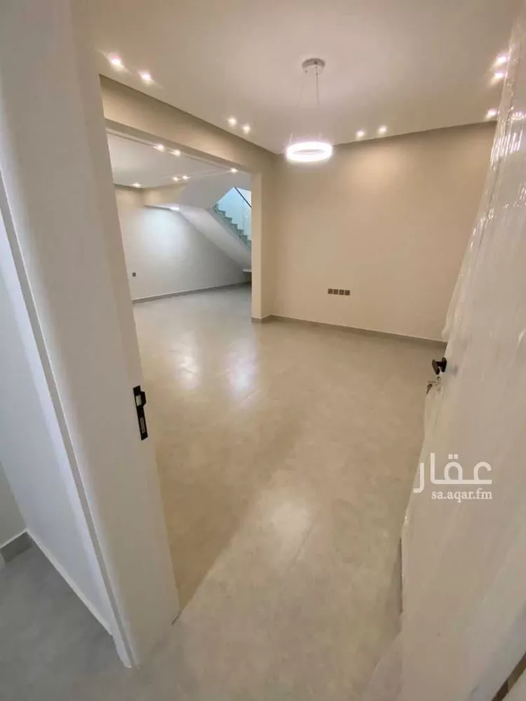 Floor for Rent in Buraydah Ar Rafiah صورة 3