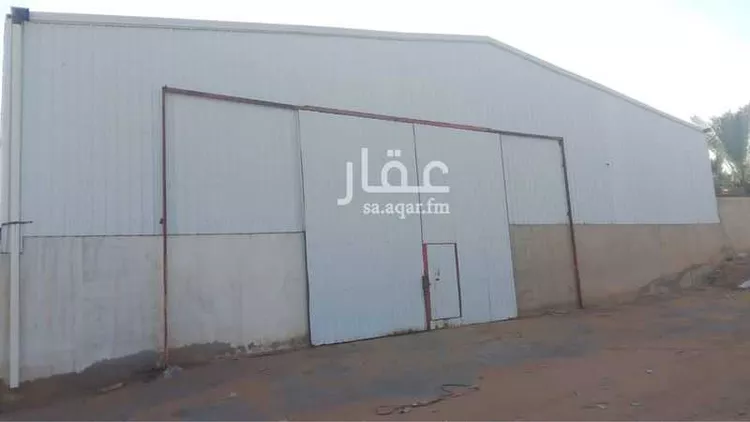 مستودع للإيجار في شارع الشقة 102, حي الشفق, مدينة بريدة, منطقة القصيم