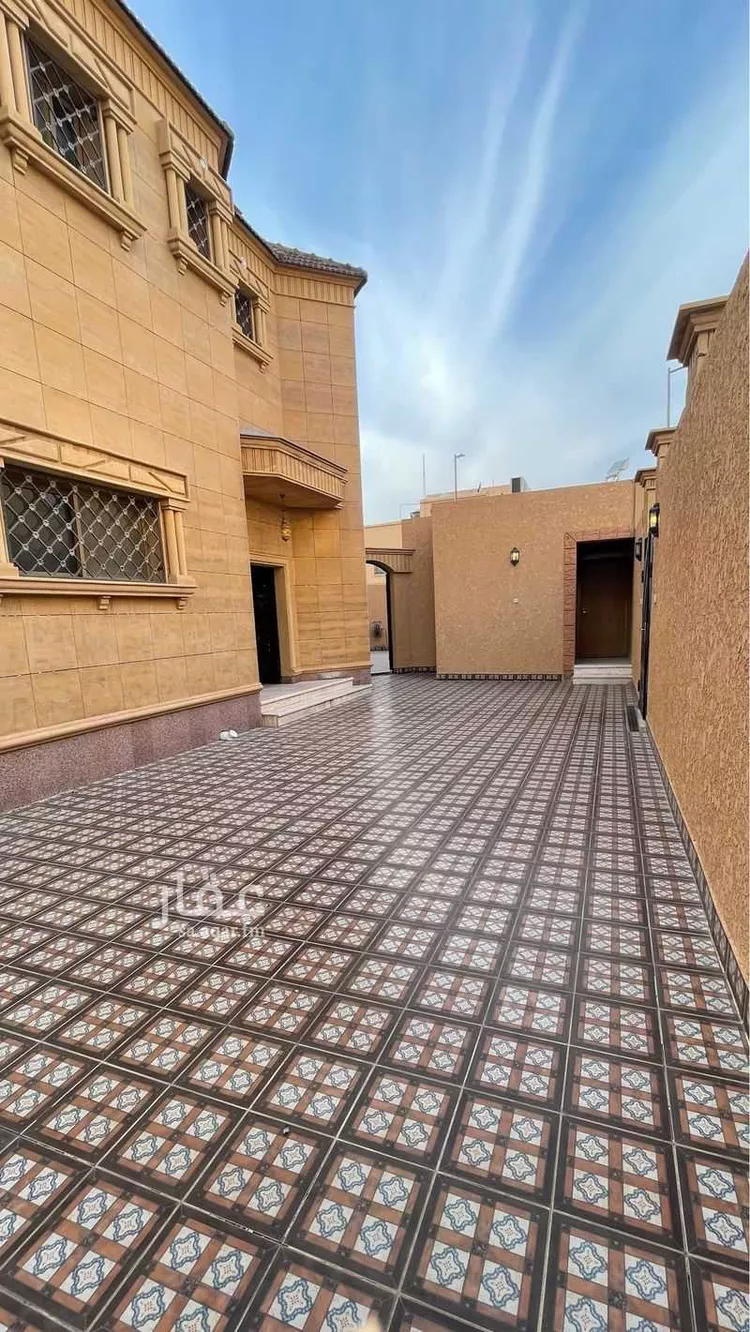 فيلا للبيع في شارع سريج البغدادي, حي الريان, مدينة بريدة, منطقة القصيم صورة 4