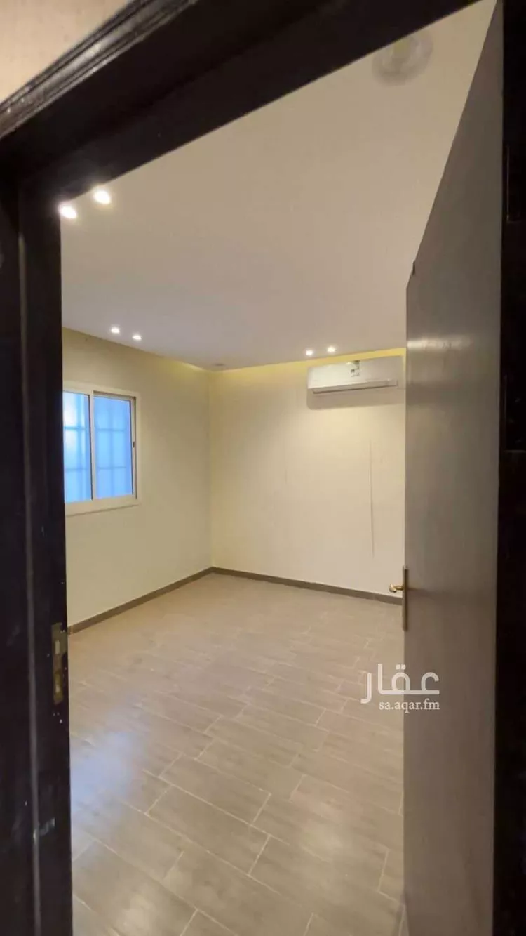 شقة للإيجار في شارع المنذر بن سعيد ، حي بدر ، الرياض ، منطقة الرياض صورة 4