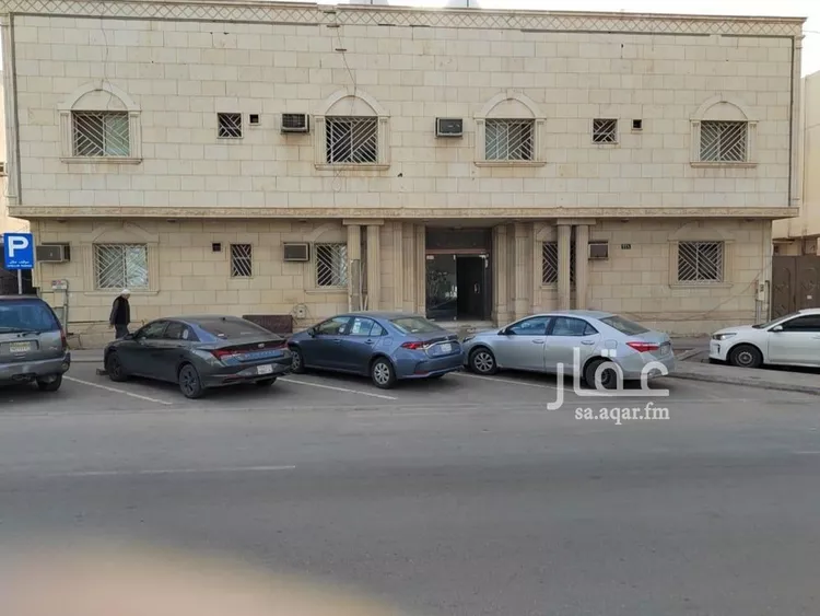 عمارة للبيع في شارع عبدالرحمن الناصر, حي الملك فيصل, مدينة الرياض, منطقة الرياض 1 صورة