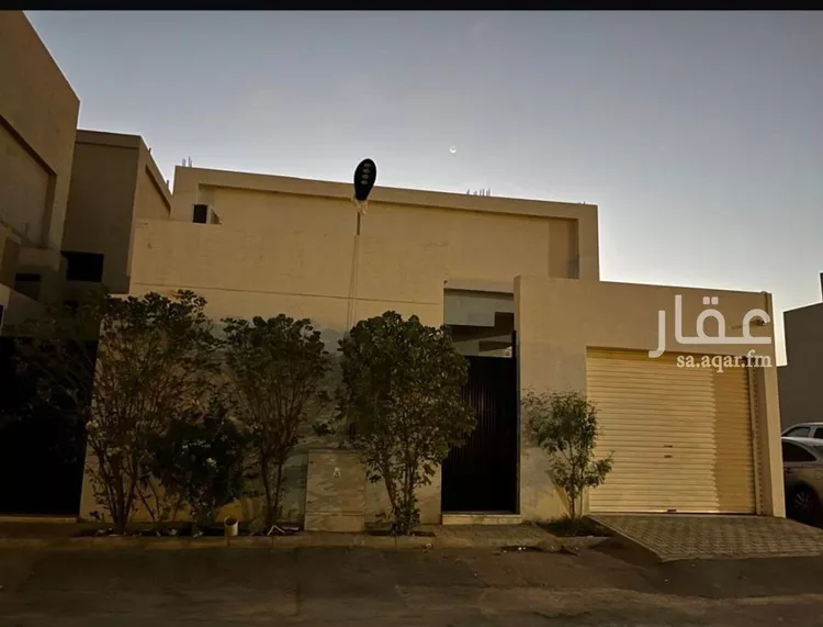 Villa for Sale in Riyadh Al Mahdiyah 1 صورة