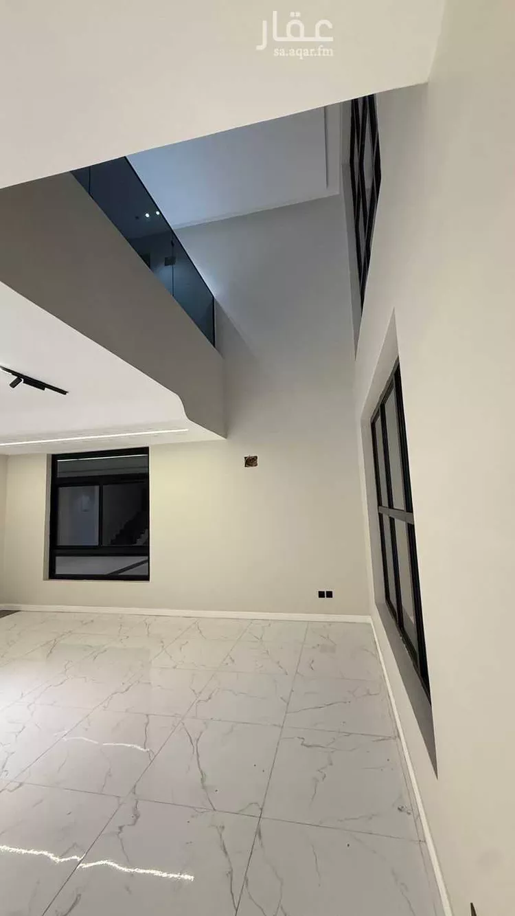 فيلا للبيع في شارع 22926197, حي المحمدية 2, مدينة جازان, منطقة جازان 17